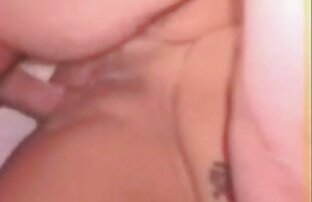 XXX Viejo xnxxx en español latino pareja con rubia adolescente 3some